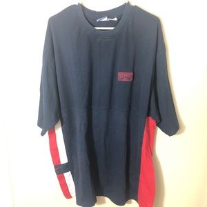 VINTAGE REEBOK JERSEY TEE
